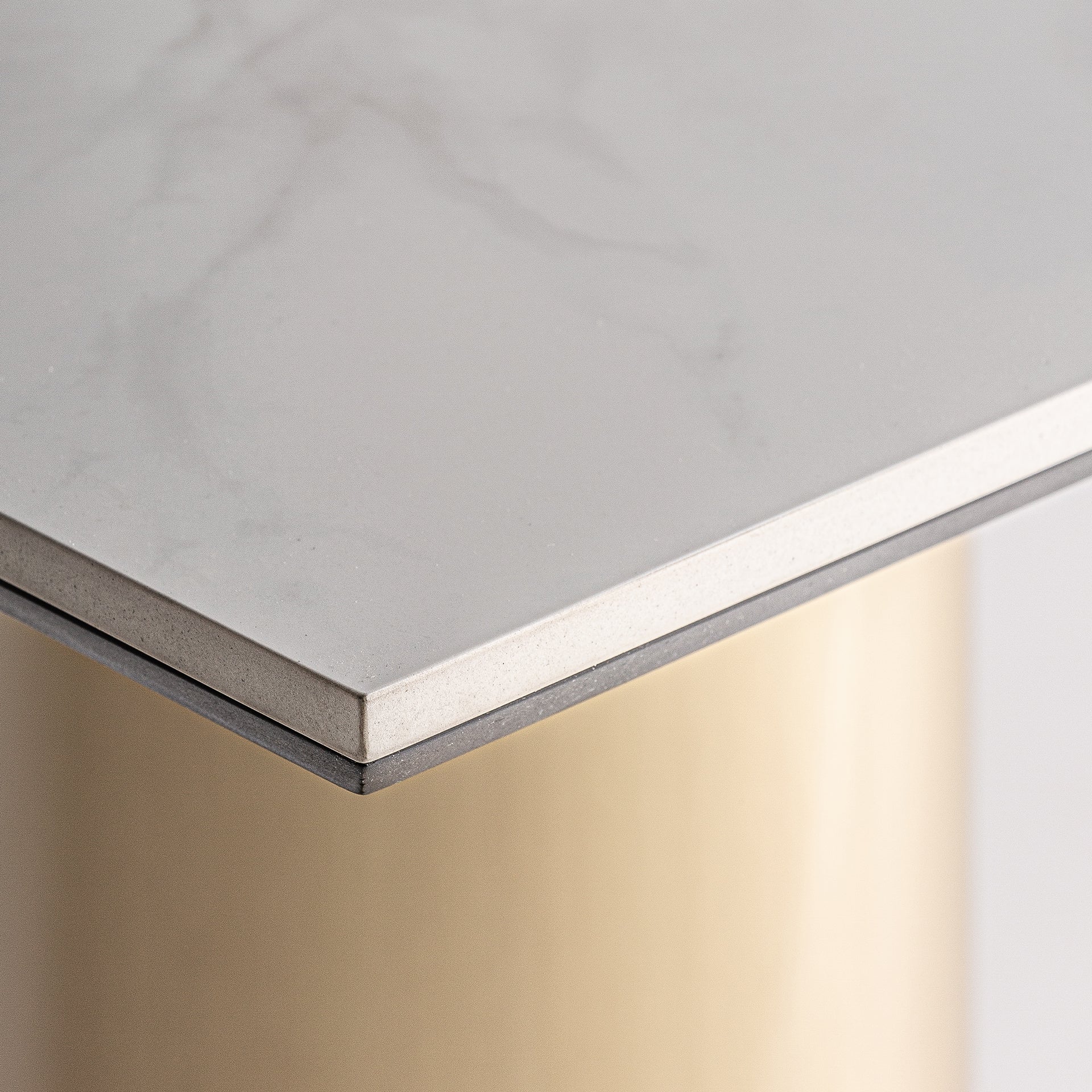 NAUSTDAL BAR TABLE